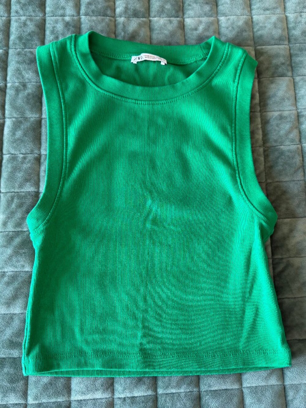 Size M Zara Green Ribbed High-Neck Crop Tank Top